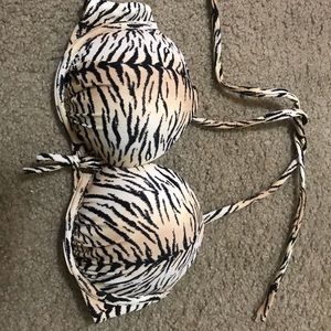 Victoria’s Secret Bombshell Push Up Swimsuit Top